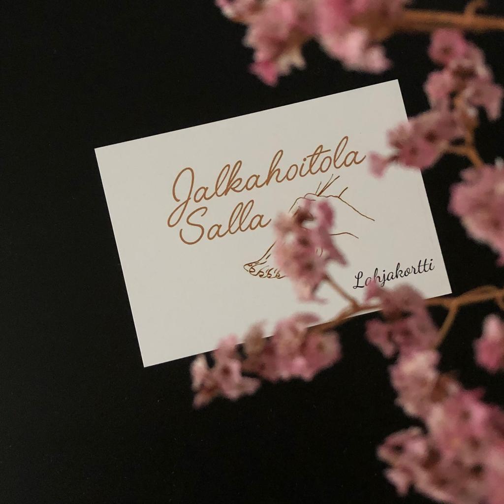 Lahjakortti jalkahoitoon.