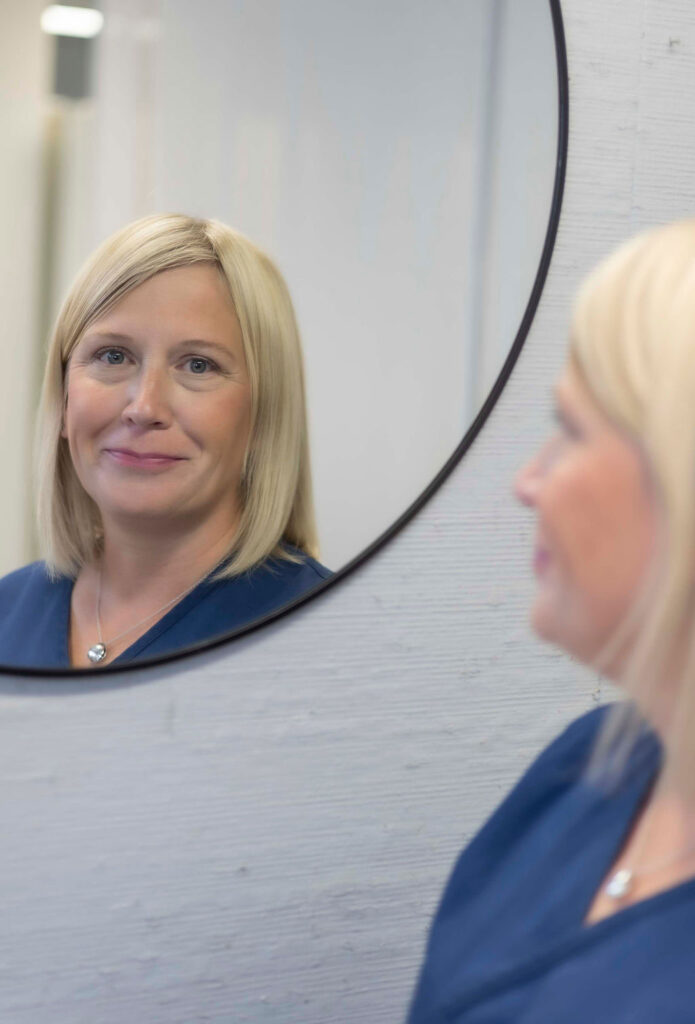 Jalkojenhoitaja (AMK) Salla Päivinen, Helsinki.